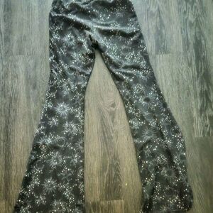 No Boundaries Black Starburst Leggings